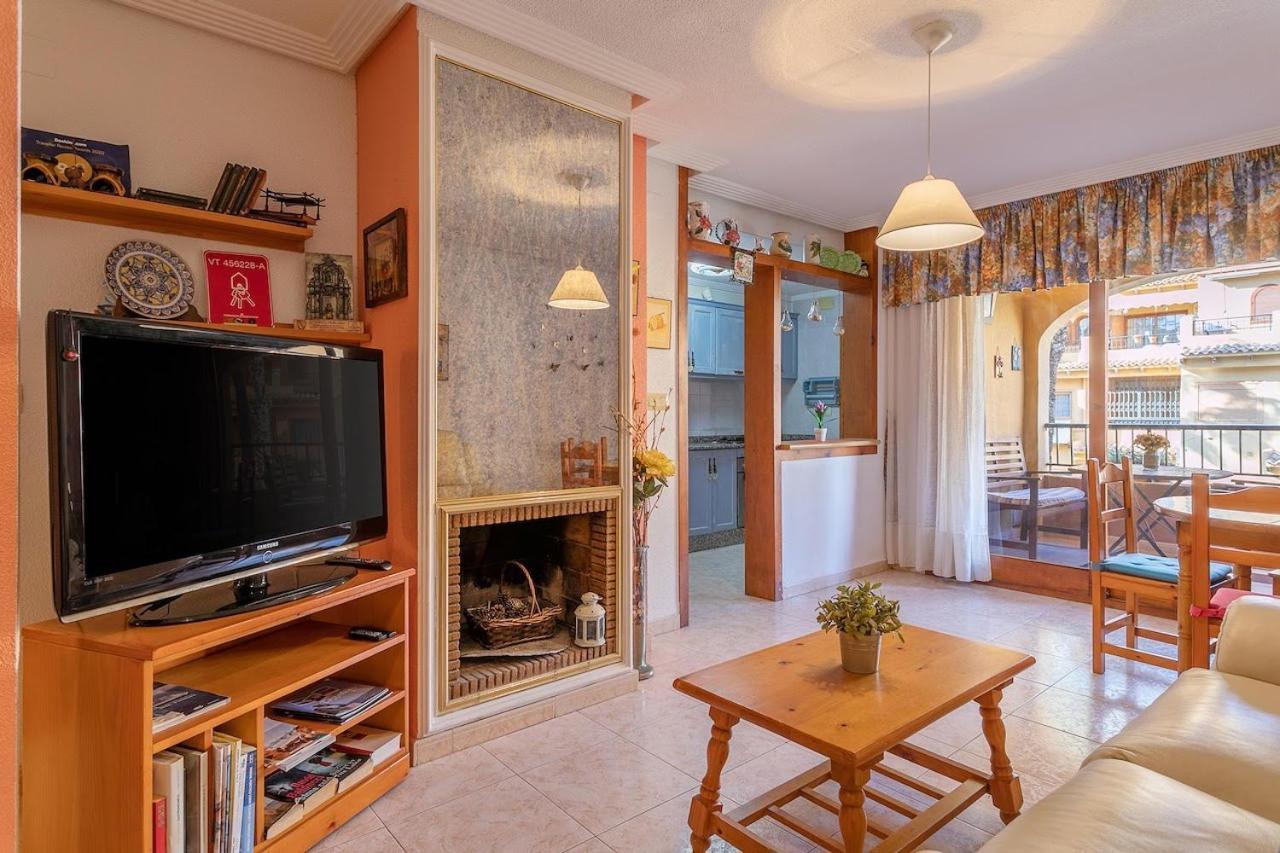 IDEAL para VERANO con PISCINA e INVIERNO con COCINA de LEÑA La Mata (Torrevieja) Exterior foto